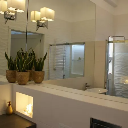 Lovely Apartment- Poznanska 16