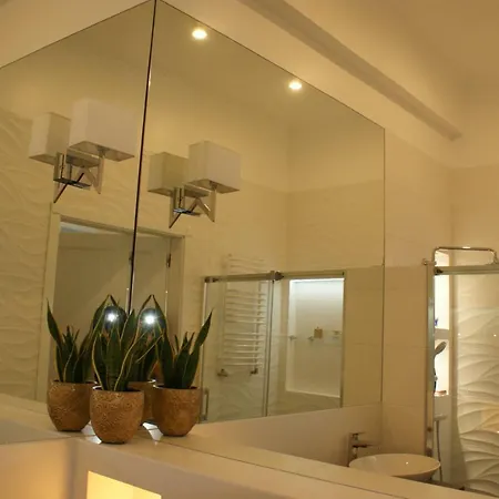 Lovely Apartment- Poznanska 16 *