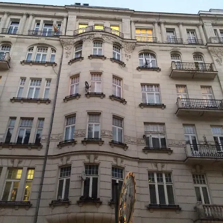 Lovely Apartment- Poznanska 16 * ワルシャワ